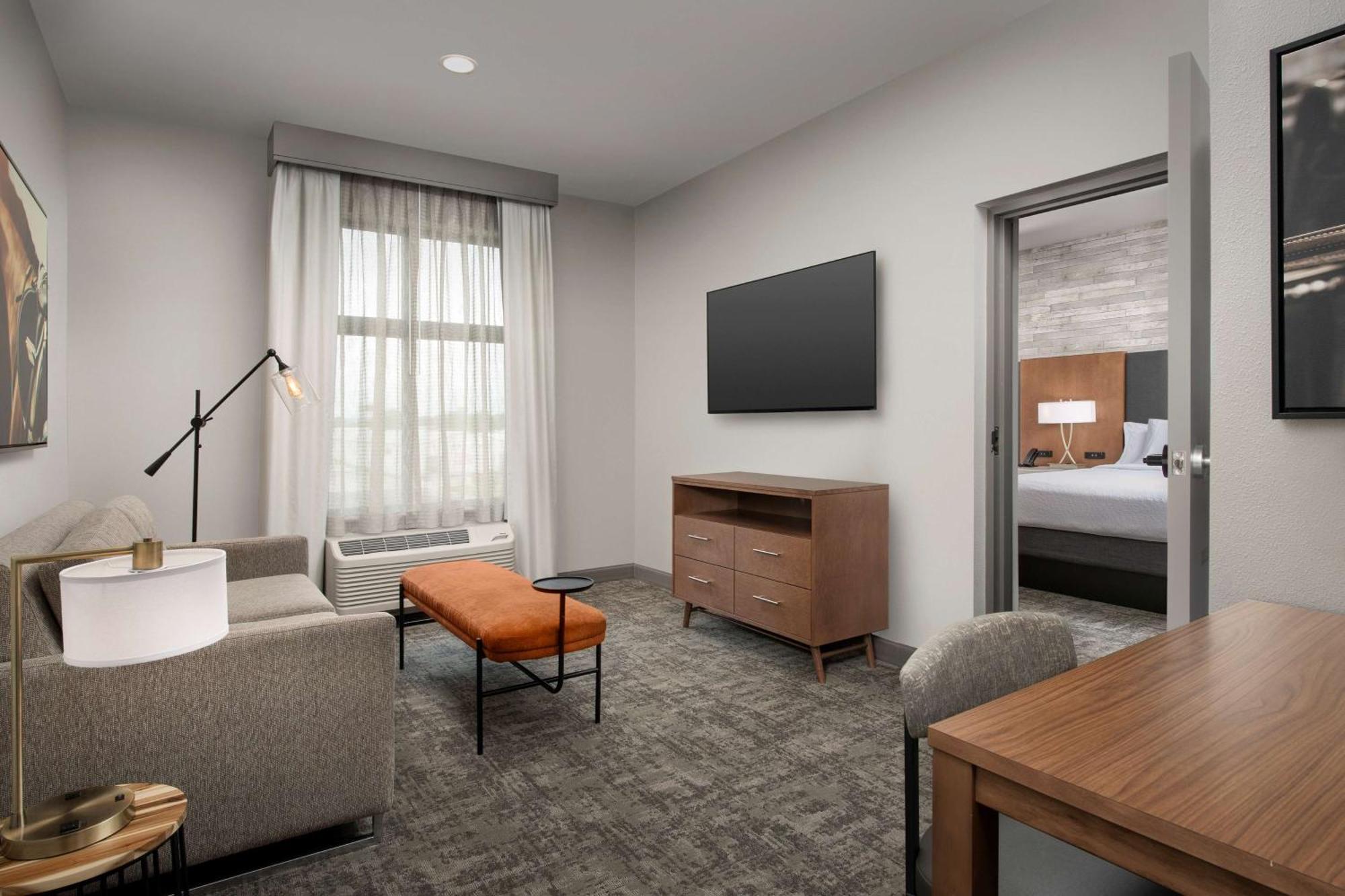 Homewood Suites By Hilton Louisville Airport Εξωτερικό φωτογραφία